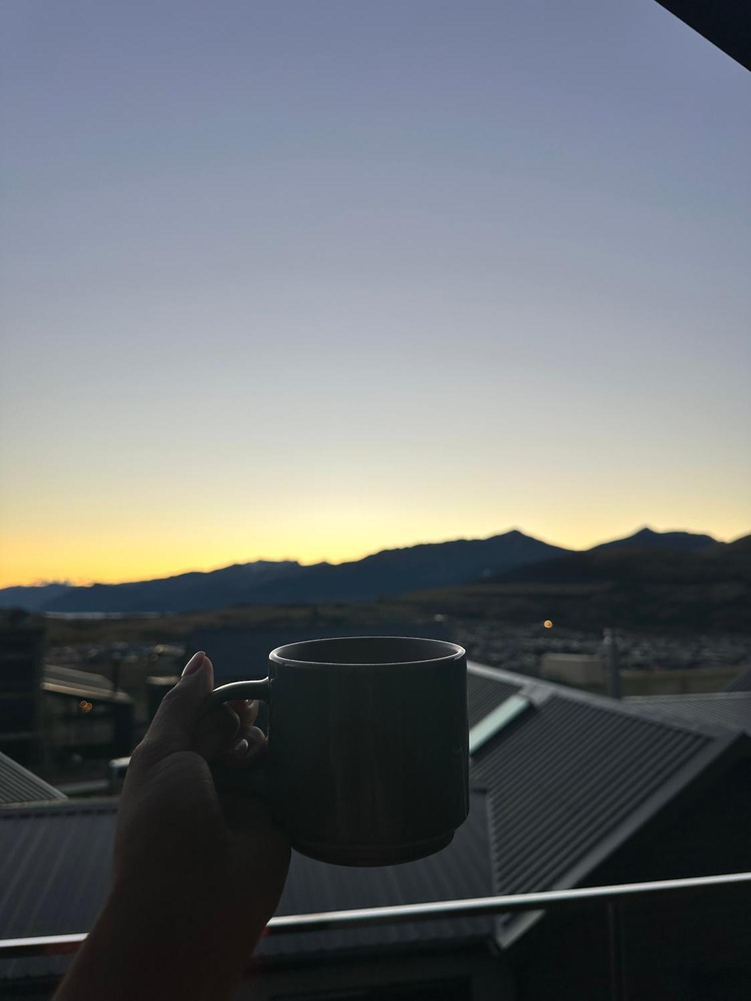 Remarkable View With Hot Tub Франктон Экстерьер фото